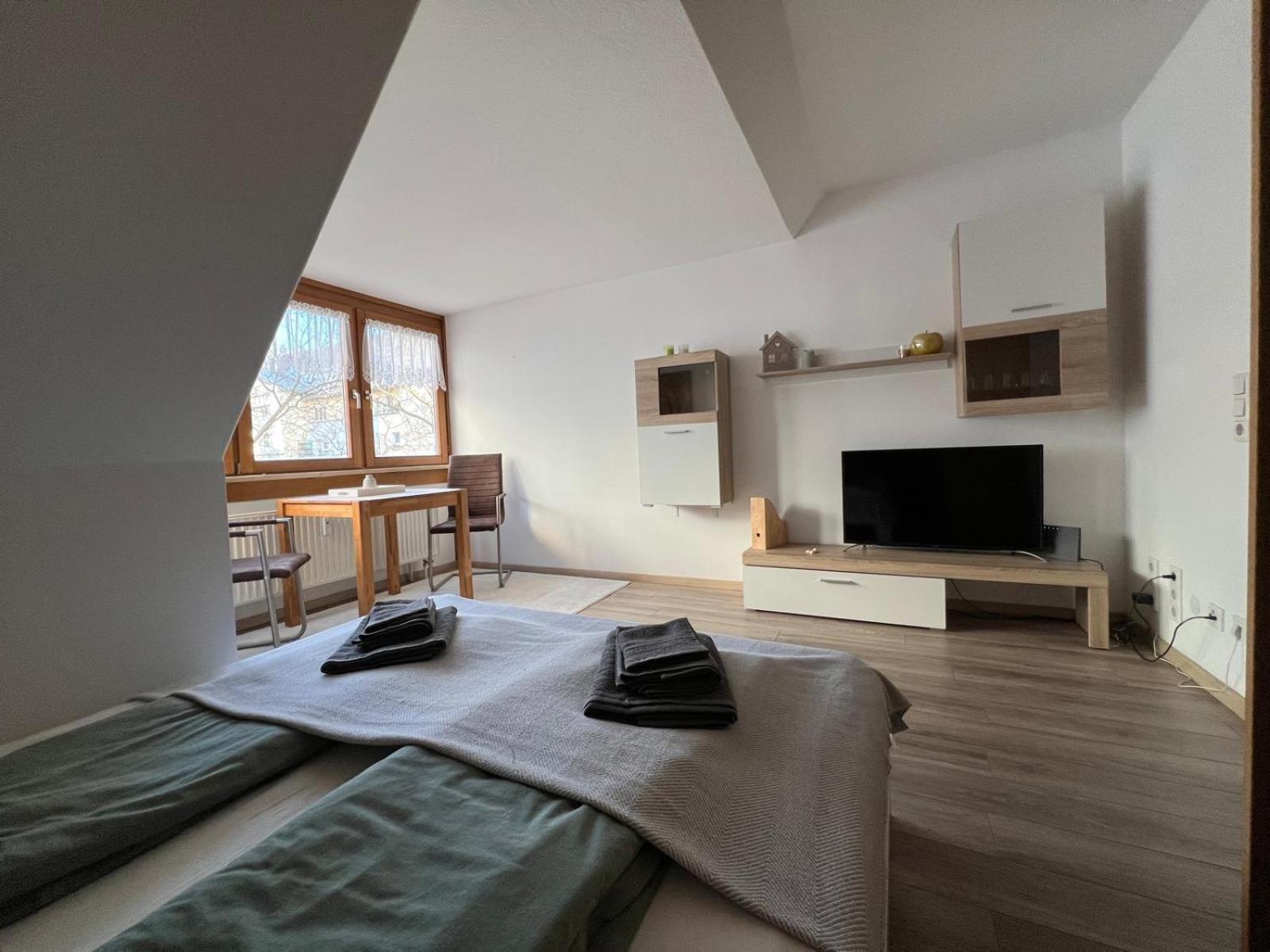 Ferienwohnung "Elsnerstrasse" Neurenberg Buitenkant foto