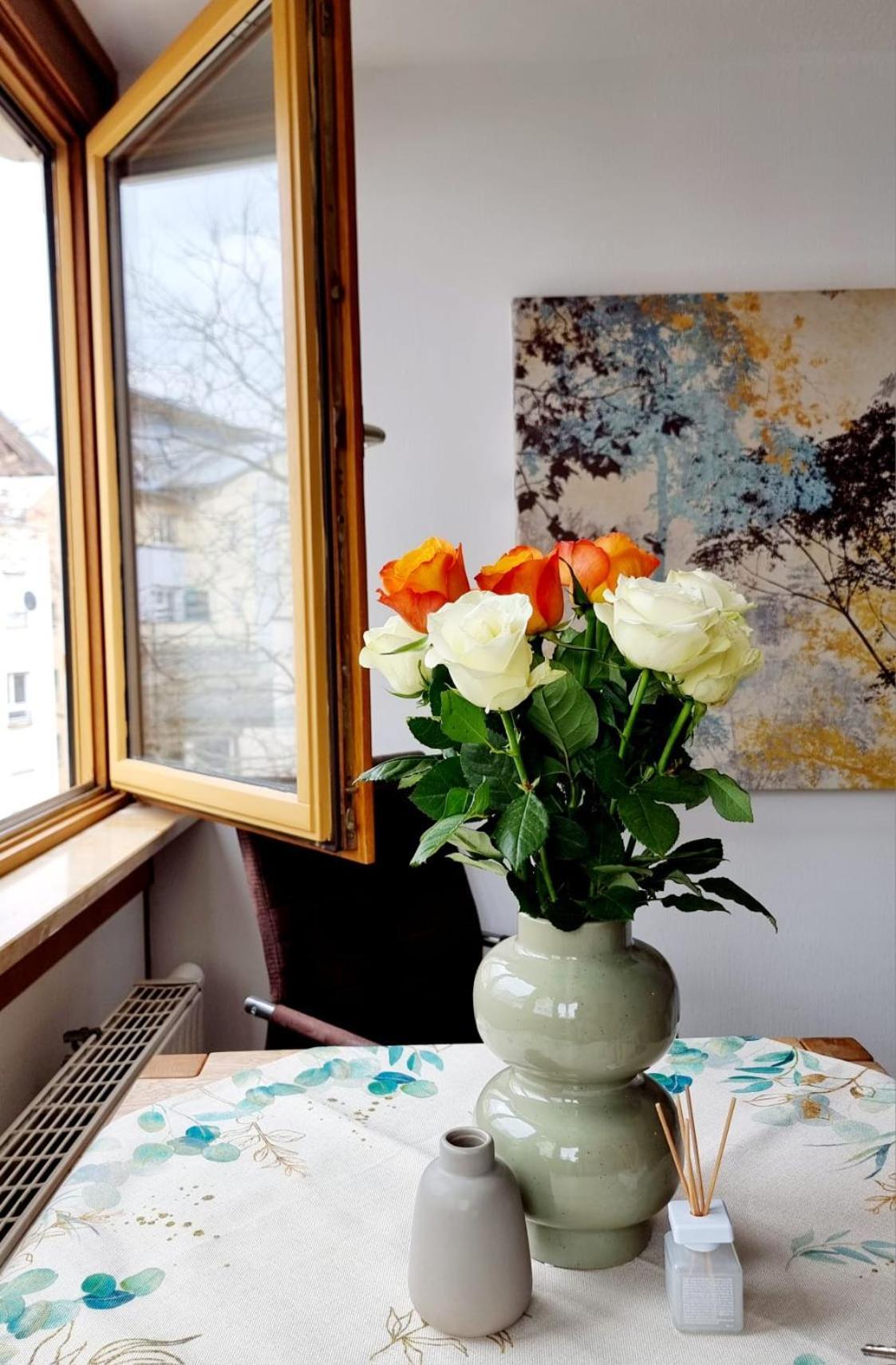 Ferienwohnung "Elsnerstrasse" Neurenberg Buitenkant foto